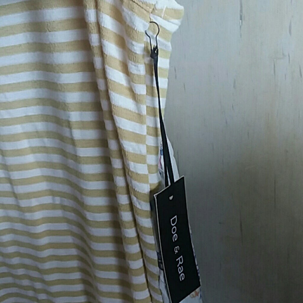 NWT Doe and Rae Tank Top - Picture 3 of 7